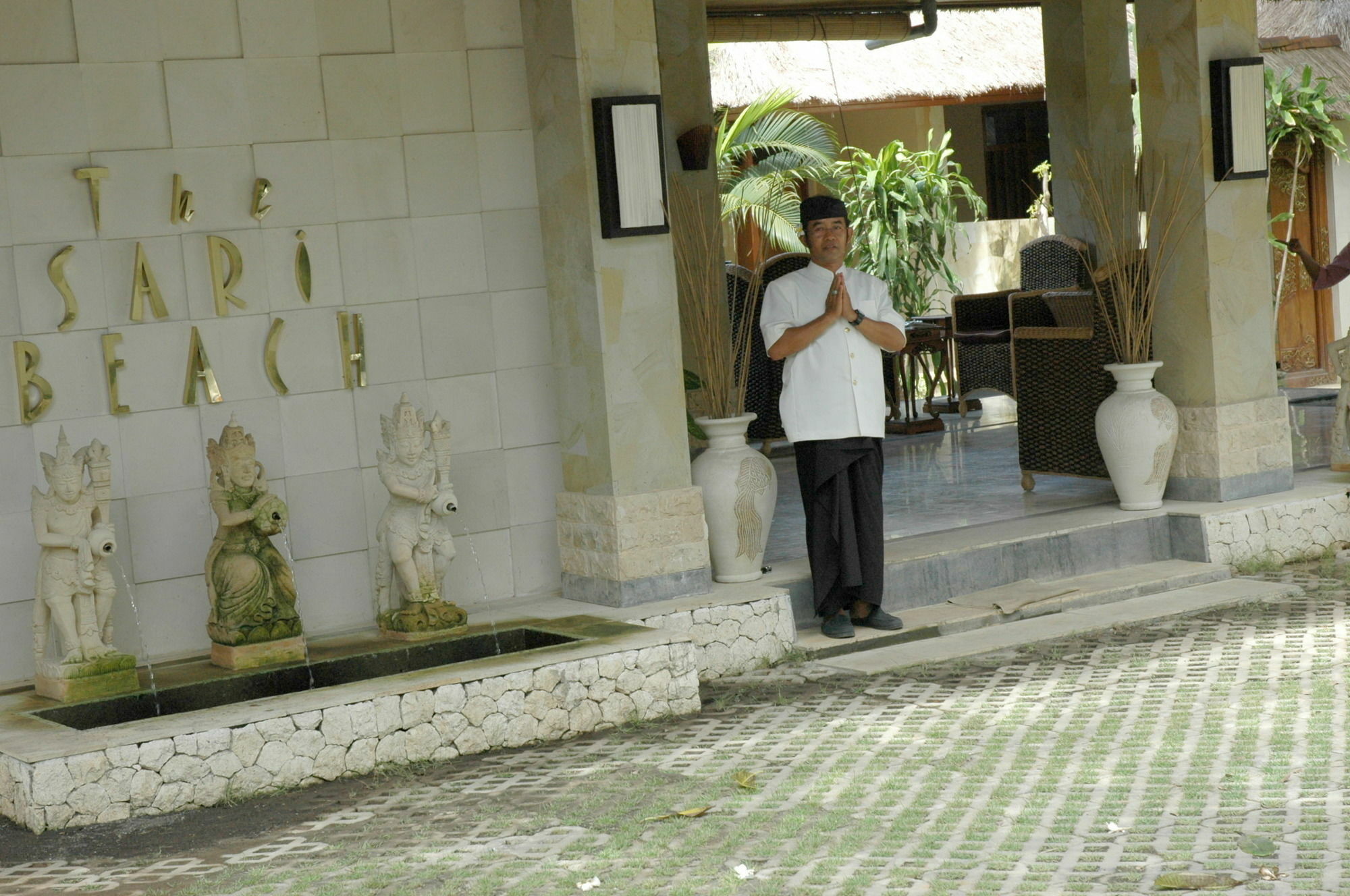 The Sari Beach Legian Esterno foto